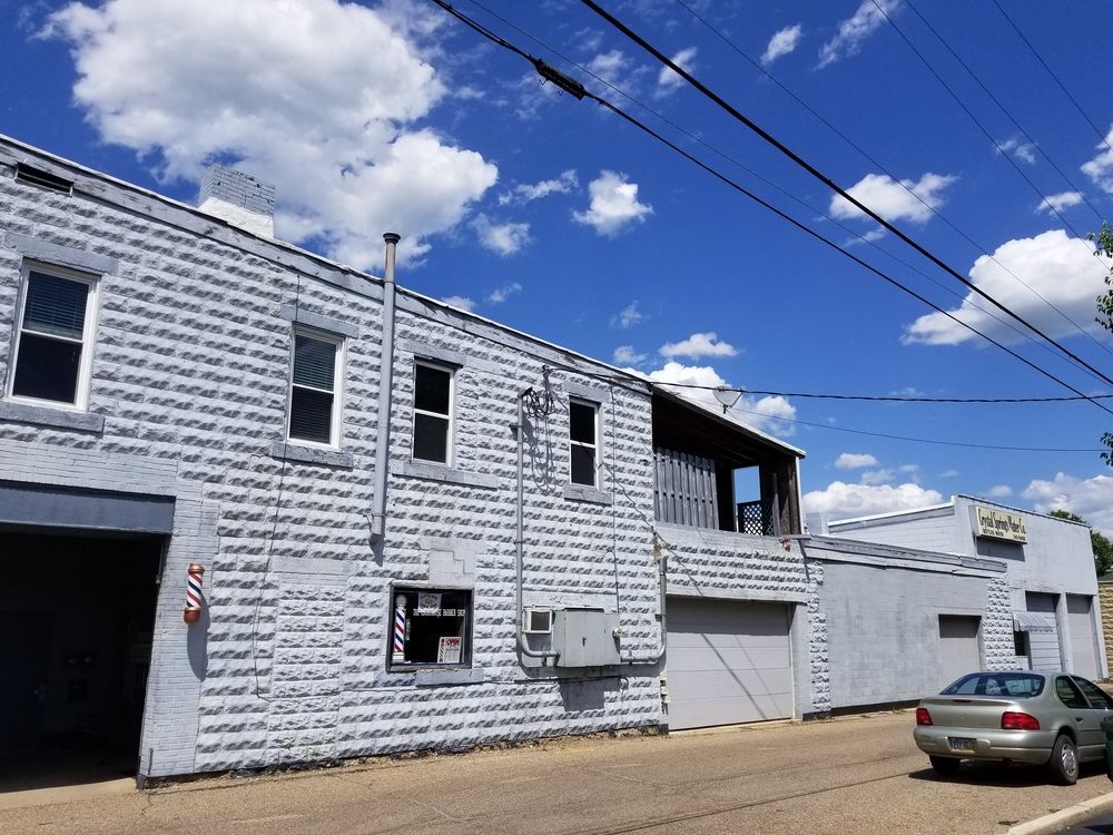 145 1st Dr NE, New Philadelphia, OH 44663